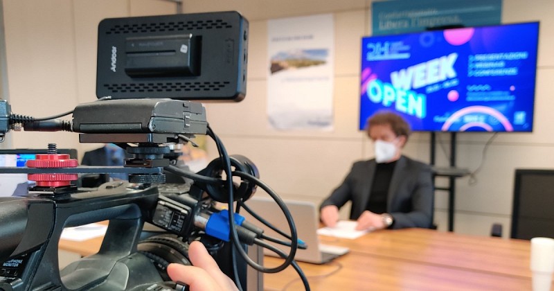 tv conferenza stampa dih